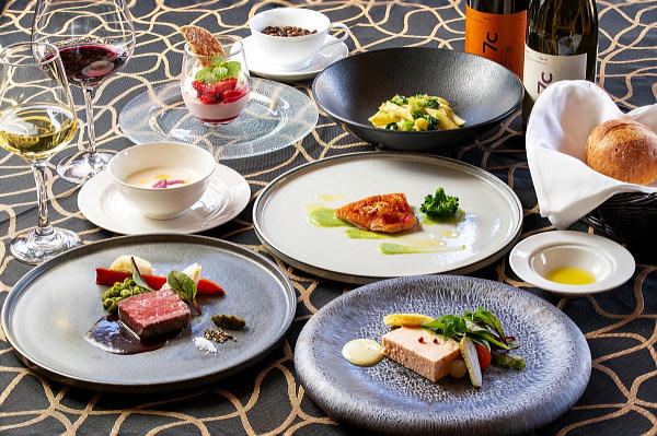 強羅 風の音の料理