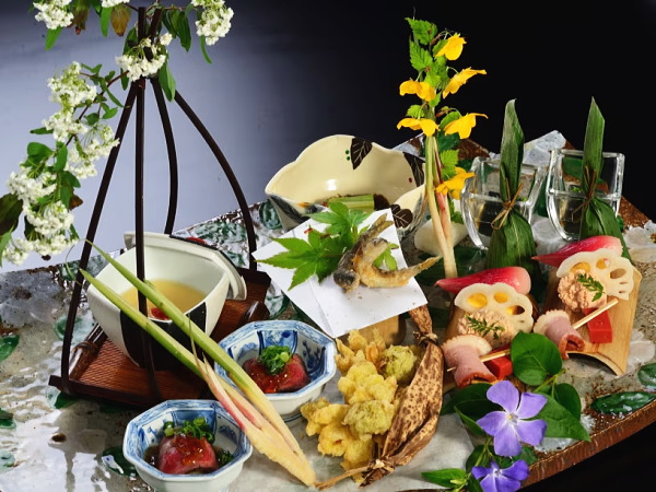 箱根花紋の料理