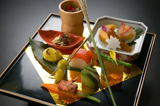 古屋旅館の懐石料理