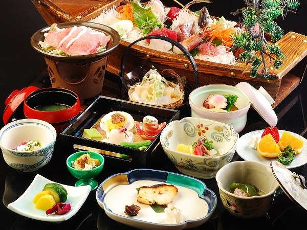 熱海温泉 旅の宿 かみむらの舟盛りプラン